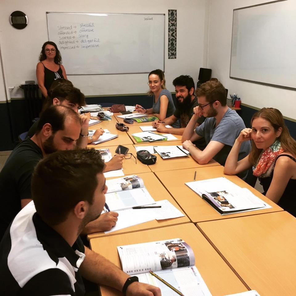 Más de 70.000 jóvenes andaluces aprovecharán el verano para obtener su título oficial de Cambridge con un curso intensivo de inglés
